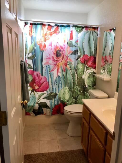Private View On The Lake Side Of 95! Sleeps 16 Lake Havasu City Exteriör bild