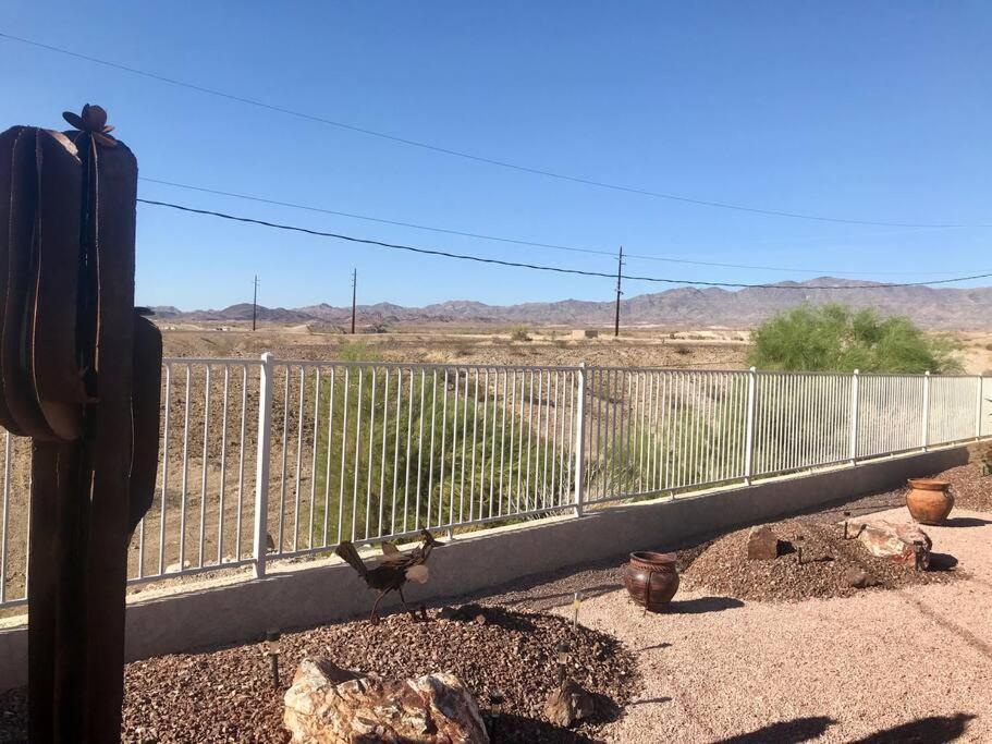 Private View On The Lake Side Of 95! Sleeps 16 Lake Havasu City Exteriör bild