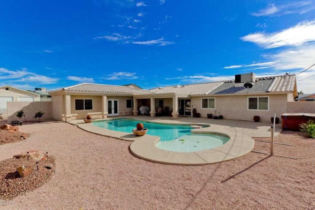 Private View On The Lake Side Of 95! Sleeps 16 Lake Havasu City Exteriör bild